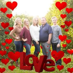 Meet your Posher, Elisia